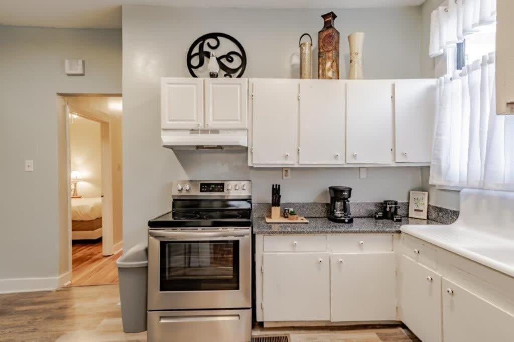 Apartamento Dauphin District Darling #1-Downtown, Restaurants Mobile Exterior foto
