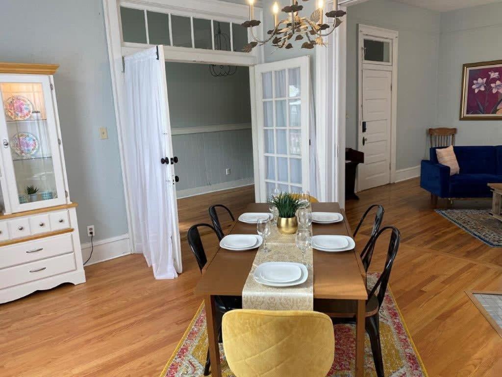 Apartamento Dauphin District Darling #1-Downtown, Restaurants Mobile Exterior foto