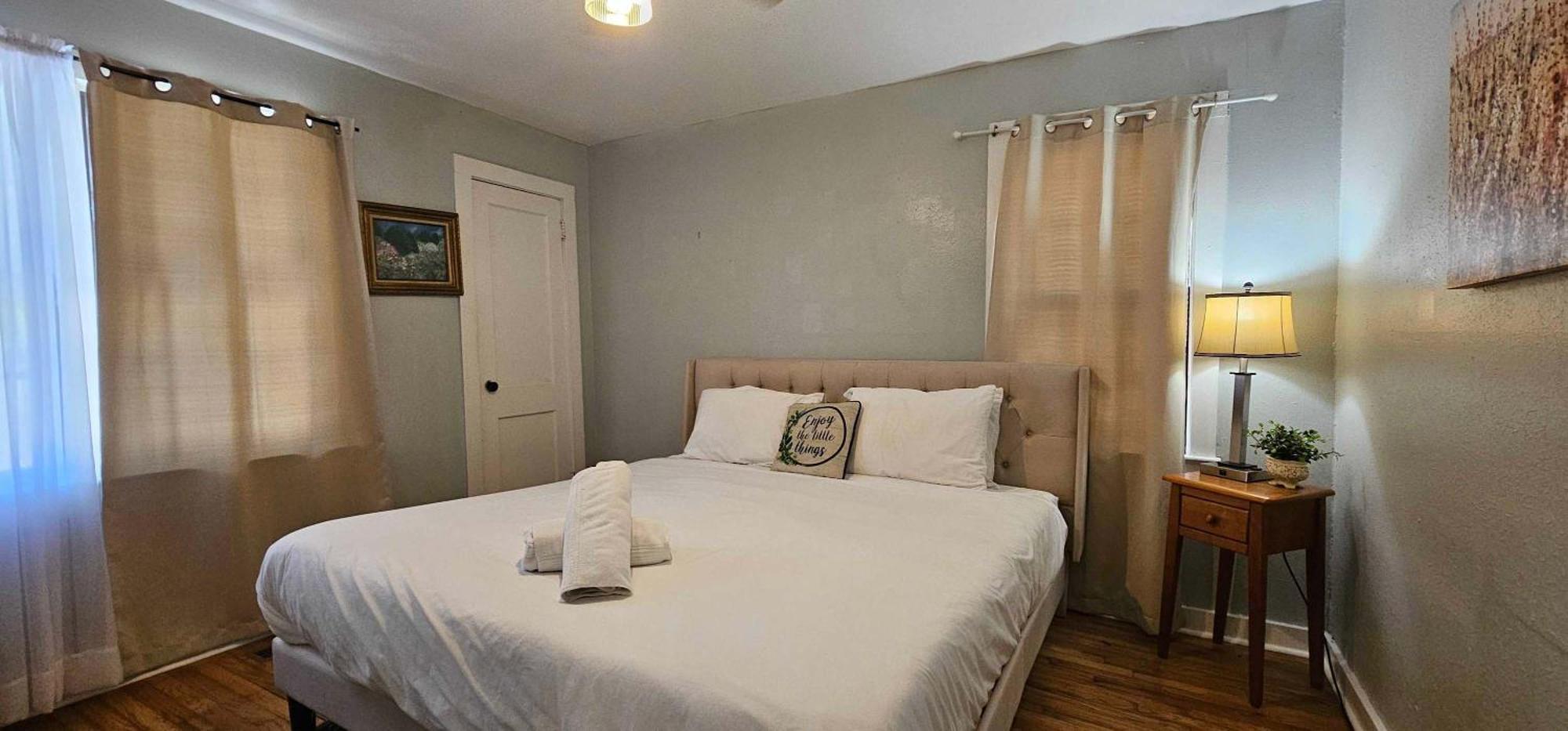 Apartamento Dauphin District Darling #1-Downtown, Restaurants Mobile Exterior foto